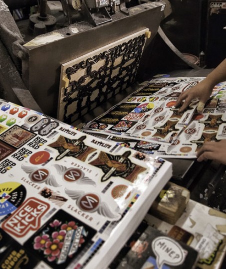 sticker die cutting process