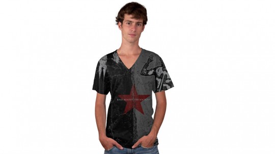Men's V-Neck T-Shirt Modelshot 